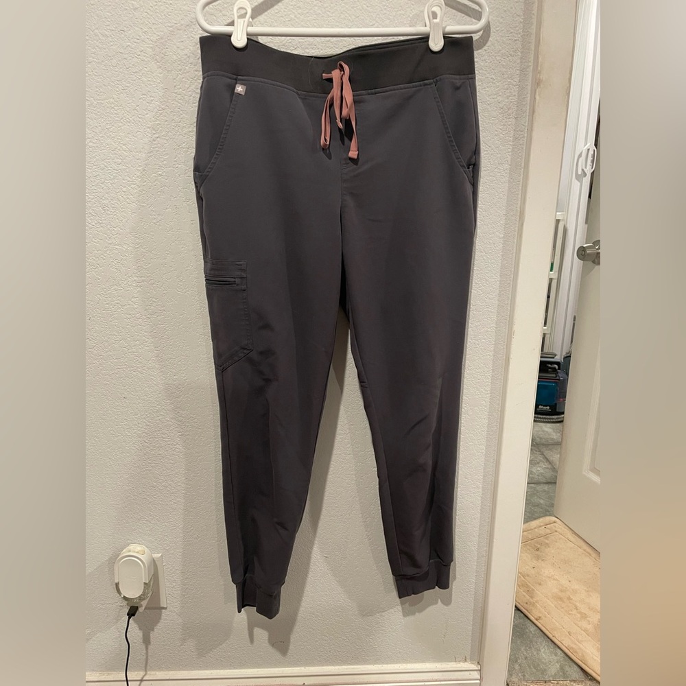 Figs Charcoal Zamora Scrub